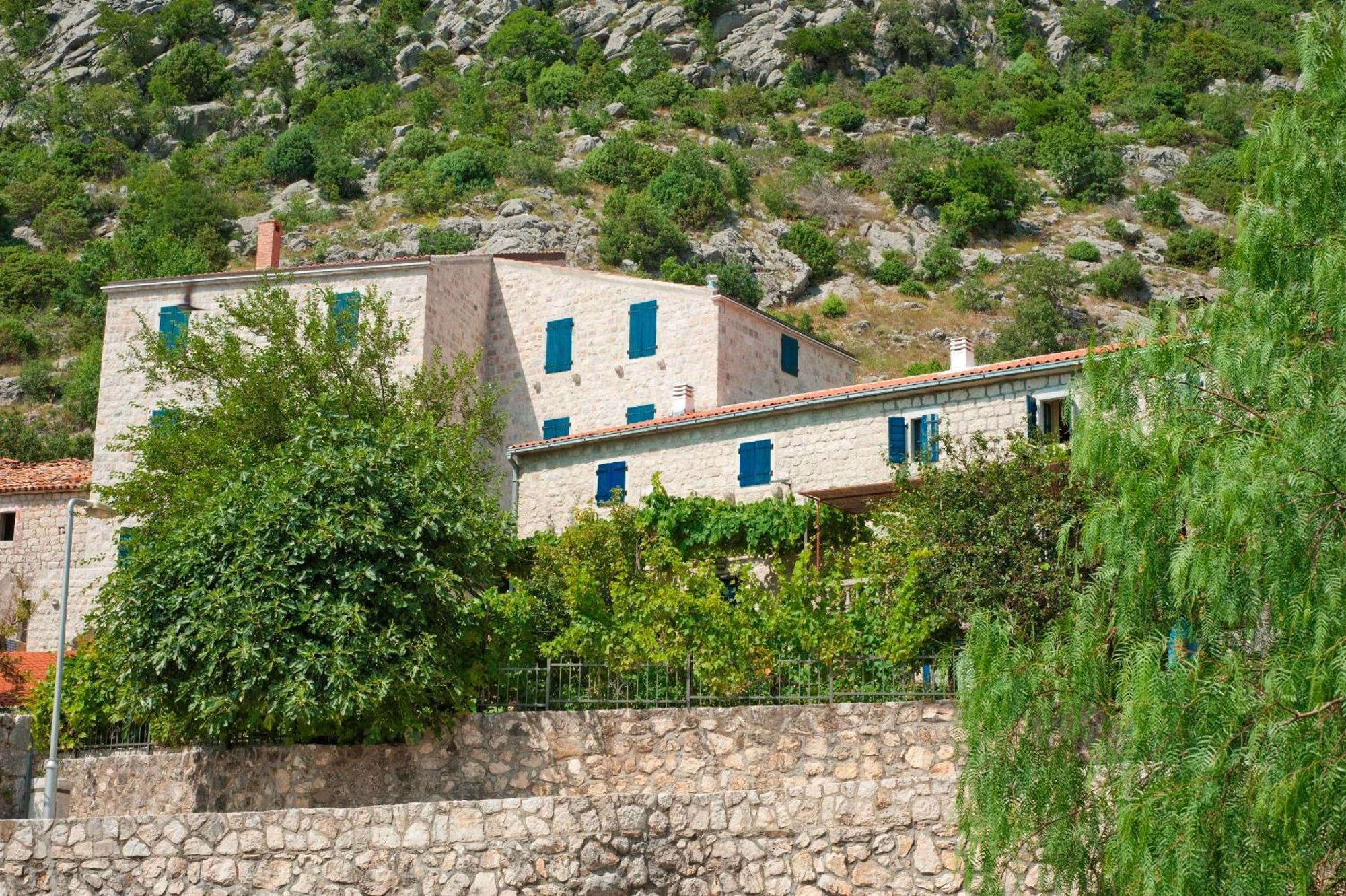 Holiday Home Neda Sveti Stefan Exterior photo