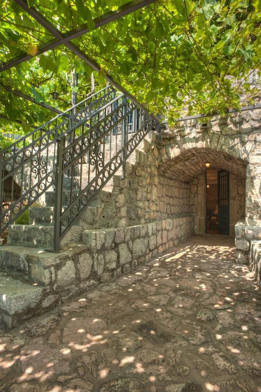 Holiday Home Neda Sveti Stefan Exterior photo